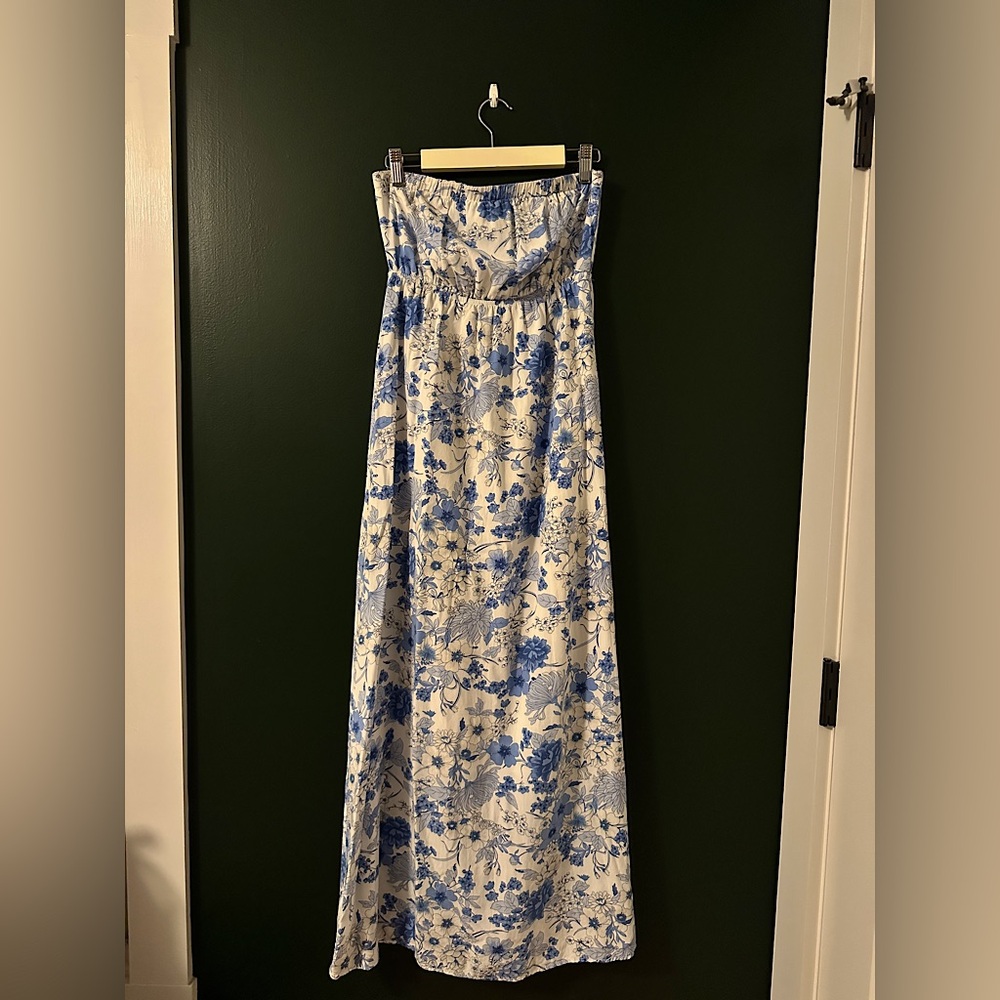 Old Navy Blue Floral Maxi Dress